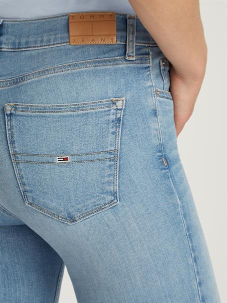 NORA MD SKN CH0214 CO denim light