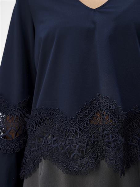 OBJDANNI RE L/S TOP 134 sky captain