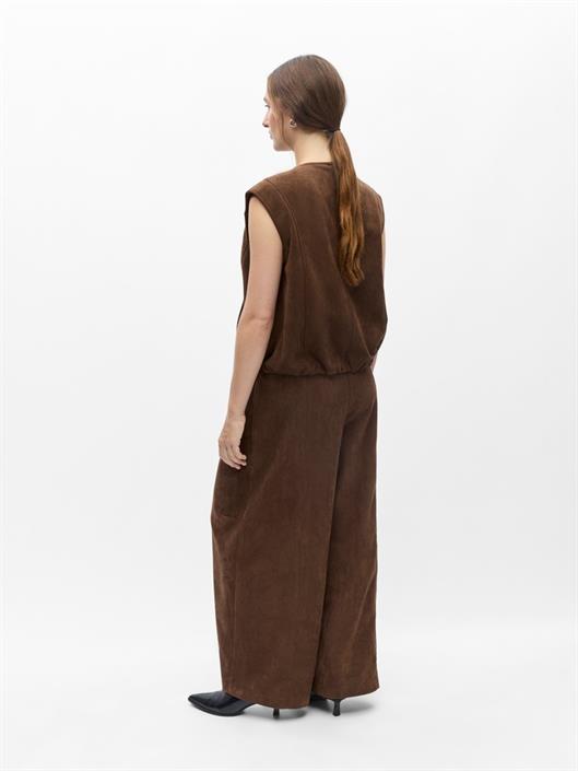 objdenna-s-l-waistcoat-147-carafe