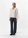 OBJHEIDI L/S LO V-NECK TOP NOOS cloud dancer