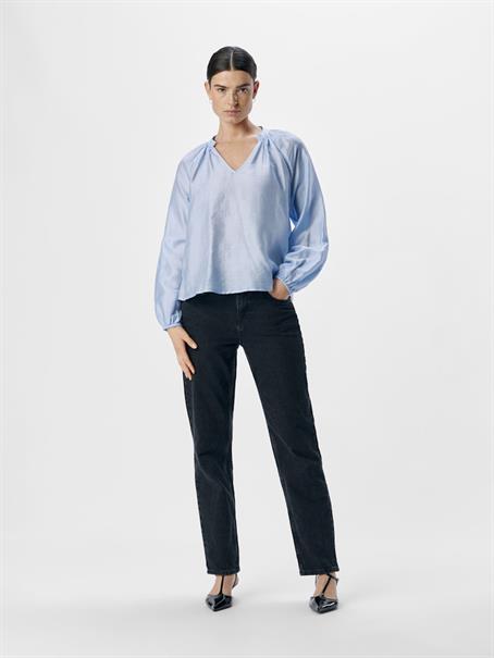 OBJHEIDI L/S LO V-NECK TOP NOOS cornflower blue