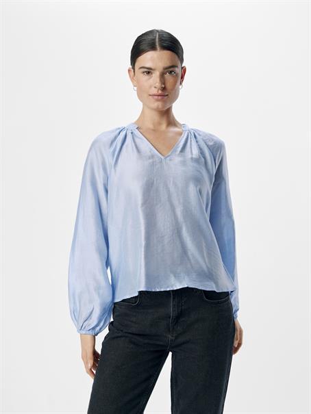 OBJHEIDI L/S LO V-NECK TOP NOOS cornflower blue