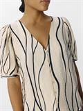 OBJJACIRA S/S V-NECK TOP NOOS sandshell