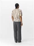 OBJJACIRA S/S V-NECK TOP NOOS sandshell