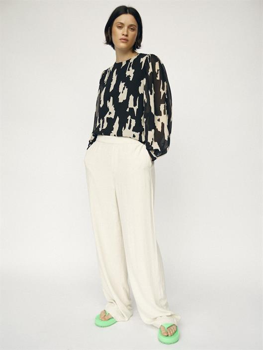 objmila-l-s-top-noos-black1