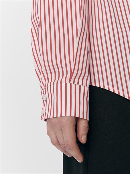 OBJTUTTA LO L/S SHIRT NOOS white3