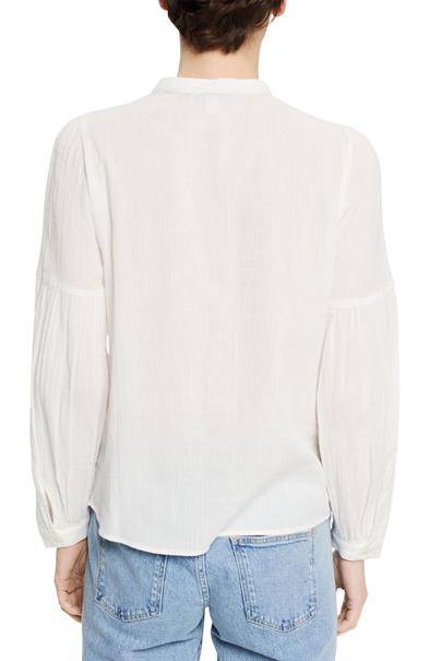 off white