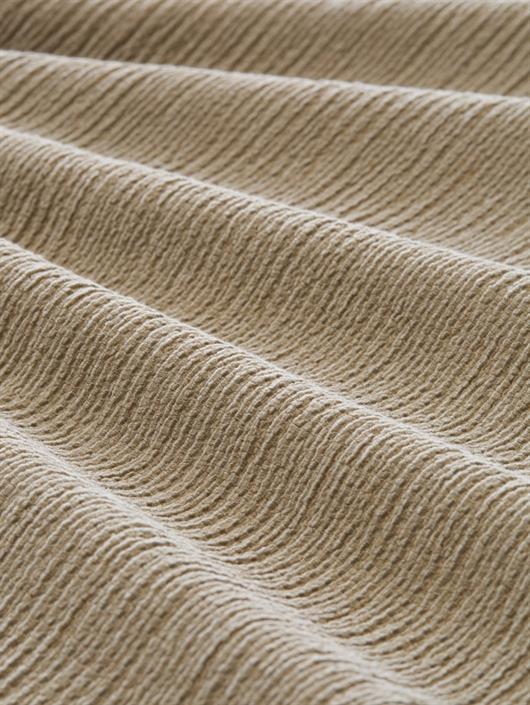 olive-white-structure