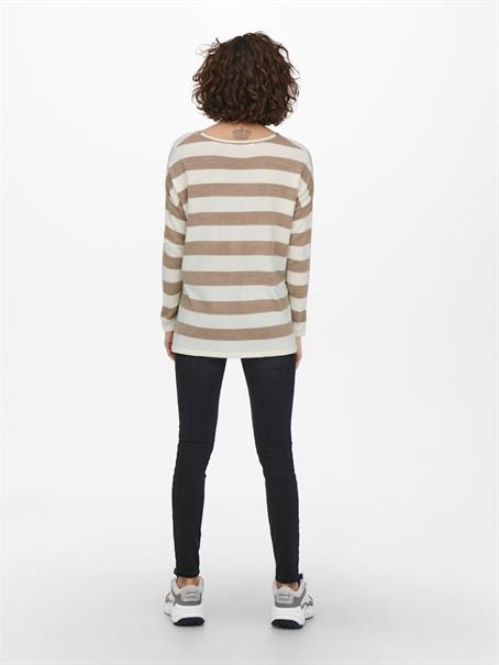 ONLAMALIA L/S V-NECK PULLOVER CC KNT cloud dancer1