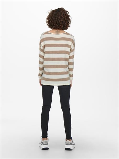 ONLAMALIA L/S V-NECK PULLOVER CC KNT cloud dancer1