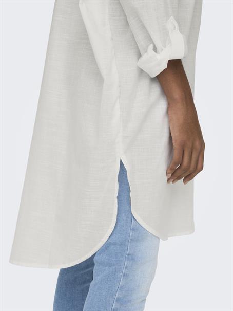 ONLAPELDOORN SOLID V-NECK L/S SHIRT NOOS cloud dancer