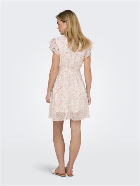 ONLASTA LIFE S/S PEEKABOO DRESS WVN powder puff