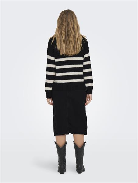 ONLBILLIE LIFE LS STRIPE O-NECK EX KNT black
