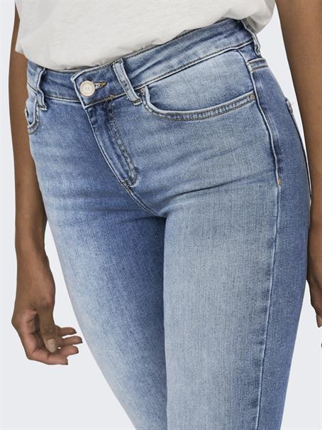 ONLBLUSH MID FLARED DNM TAI467 NOOS light blue denim