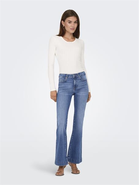 ONLBLUSH MID RETROFLARED DNM DIA550 NOOS medium blue denim
