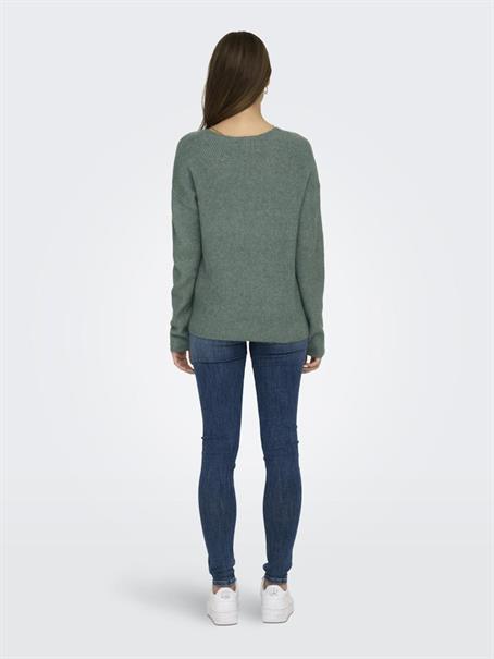 ONLCAMILLA V-NECK L/S PULLOVER KNT NOOS laurel wreath