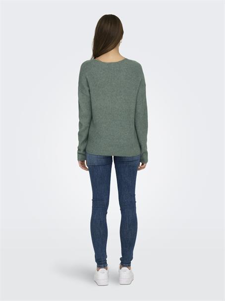 ONLCAMILLA V-NECK L/S PULLOVER KNT NOOS laurel wreath