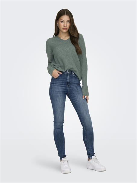 ONLCAMILLA V-NECK L/S PULLOVER KNT NOOS laurel wreath