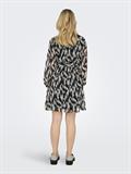 ONLCERA LIFE 3/4 SHORT DRESS WVN NOOS black10