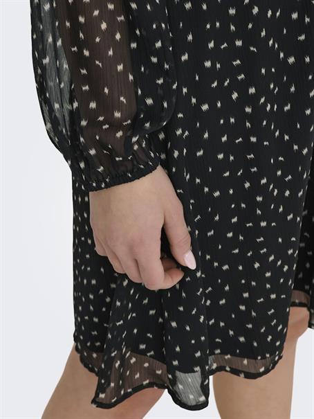 ONLCERA LIFE 3/4 SHORT DRESS WVN NOOS schwarz5