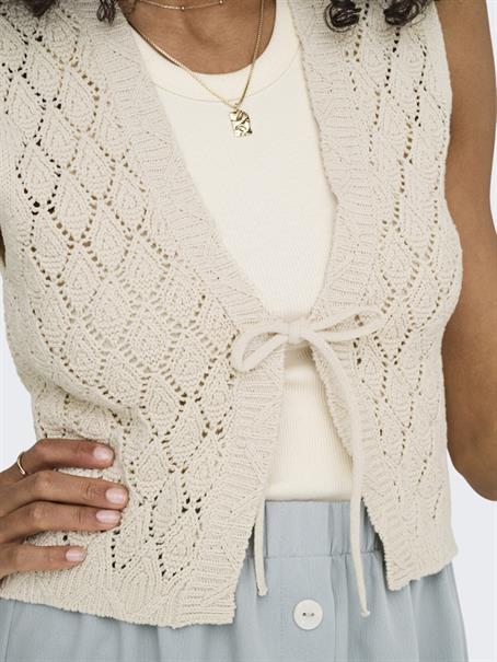 ONLCHILI S/L STRING VEST KNT NOOS ecru