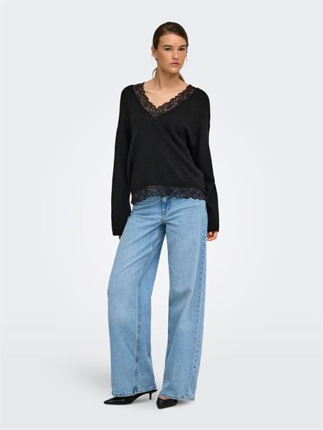 ONLCLOVER LS LACE V-NECK REVERSIBLE KNT black