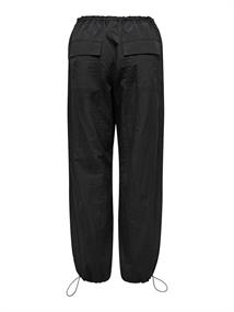 ONLECHO MW PARACHUTE PANT PNT black