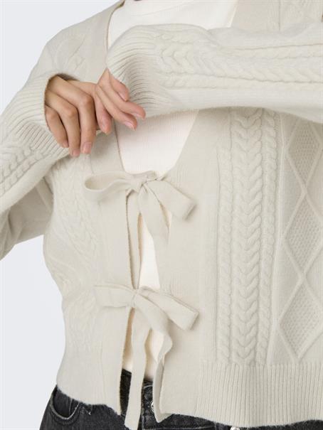 ONLFIA LS STRING CARDIGAN KNT NOOS whitecap gray