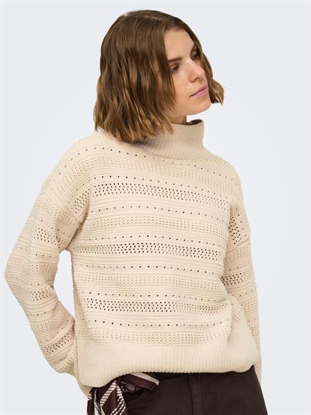 ONLGLOBE LS PATTERN HIGHNECK BF KNT birch