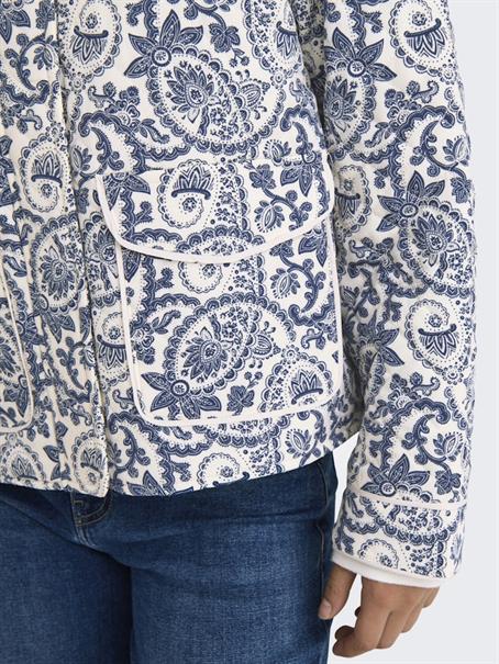 ONLHALLIE QUILTED JACKET OTW NOOS cloud dancer