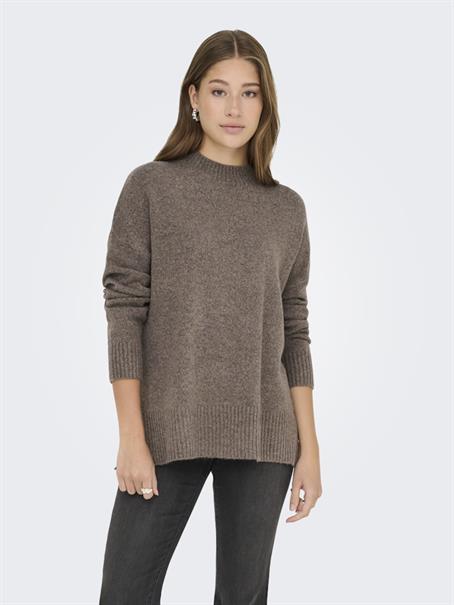 ONLHAZEL LS HIGHNECK OVERS PULL KNT NOOS brown lentil
