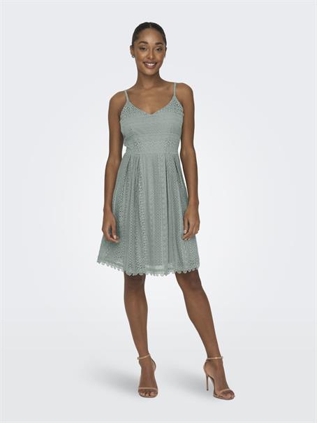 ONLHELENA LACE S/L SHORT DRESS NOOS WVN jadeite
