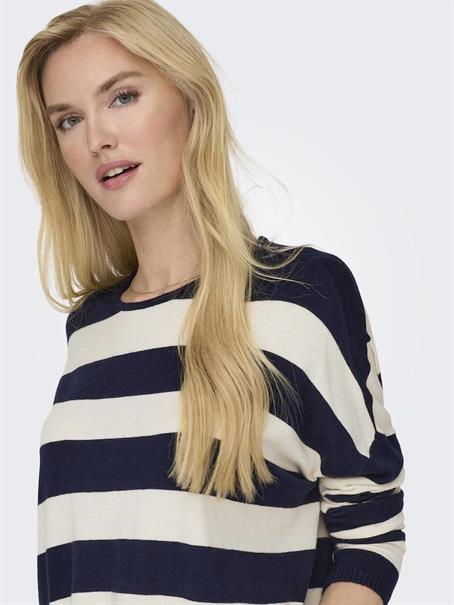 ONLIBI LS LOOSE O-NECK CC KNT maritime blue