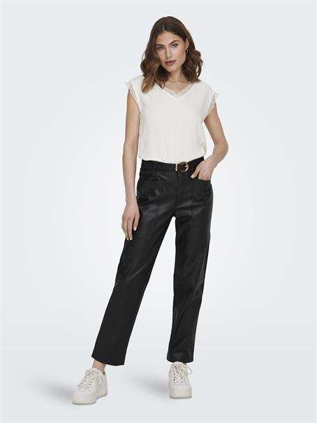 ONLJASMINA LIFE SS V LACE TOP NOOS WVN cloud dancer