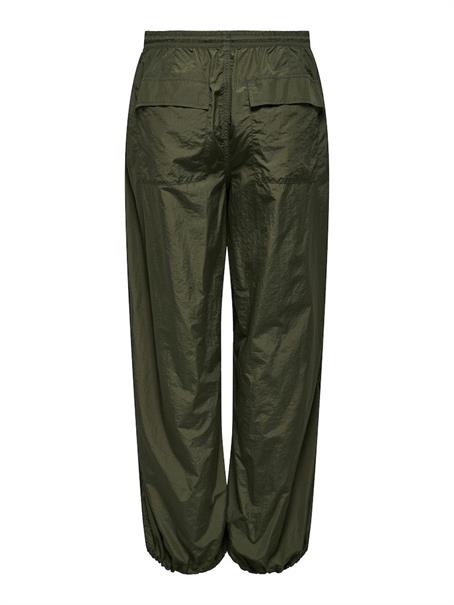 ONLJOAN PARACHUTE PANT OTW olive night
