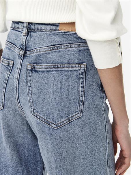 ONLJUICY HW WIDE LEG REA365 NOOS medium blue denim