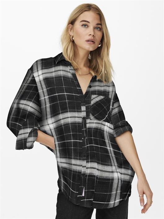 onlkarolina-l-s-shirt-noos-wvn-black-black-cloud-dancer
