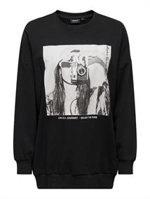 ONLKATE L/S PICTURE O-NECK SWT black