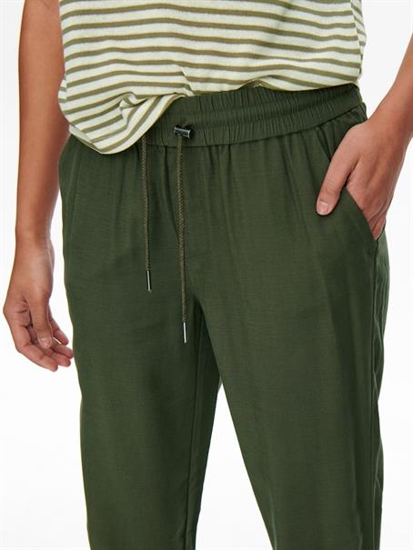 ONLKELDA-EMERY MW PULL-UP PANTS PNT NOOS grape leaf