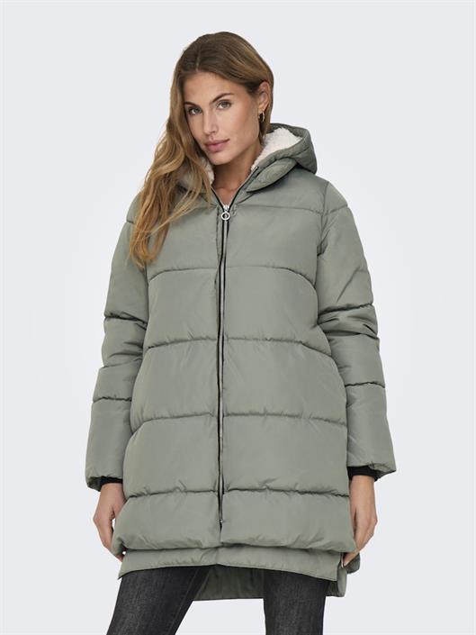 onlkelly-nora-long-puffer-coat-otw-shadow