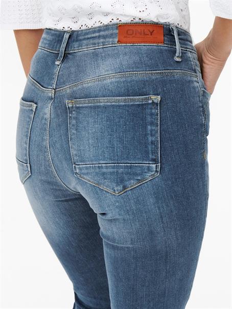 ONLKENDELL RG SK ANK DT TAI051 NOOS medium blue denim