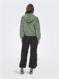 ONLKENZIE L/S CORD JACKET PNT NOOS grün1