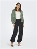 ONLKENZIE L/S CORD JACKET PNT NOOS grün1