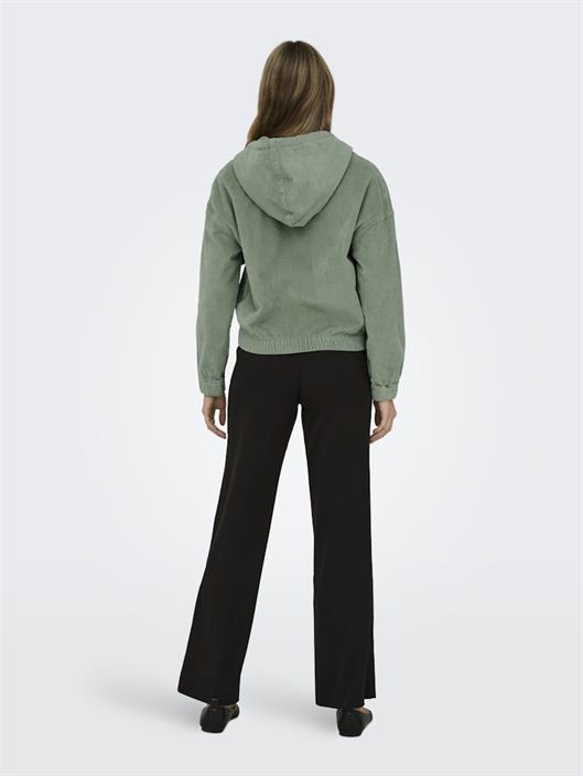 onlkenzie-l-s-cord-jacket-pnt-noos-grün1