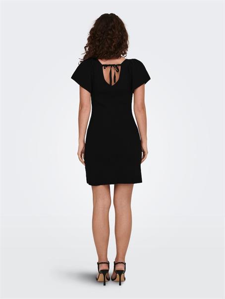 ONLLEELO S/S V-NECK DRESS KNT NOOS black