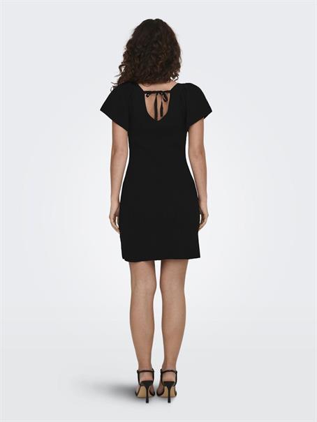 ONLLEELO S/S V-NECK DRESS KNT NOOS black
