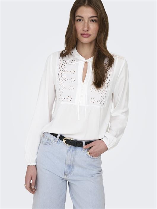onllennyo-ls-embroid-v-neck-top-noos-wvn-bright-white
