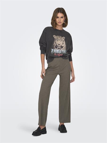 ONLLUCINDA L/S O-NECK SWT NOOS black1
