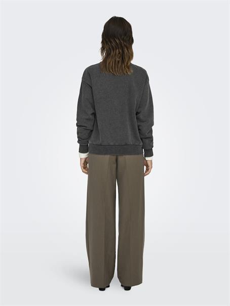 ONLLUCINDA L/S O-NECK SWT NOOS black3