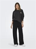 ONLLUCINDA L/S TAMED O-NECK BOX SWT black